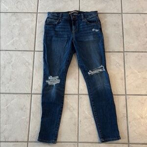 Stylish Joe’s Blue Distressed Women's Jeans - great condition